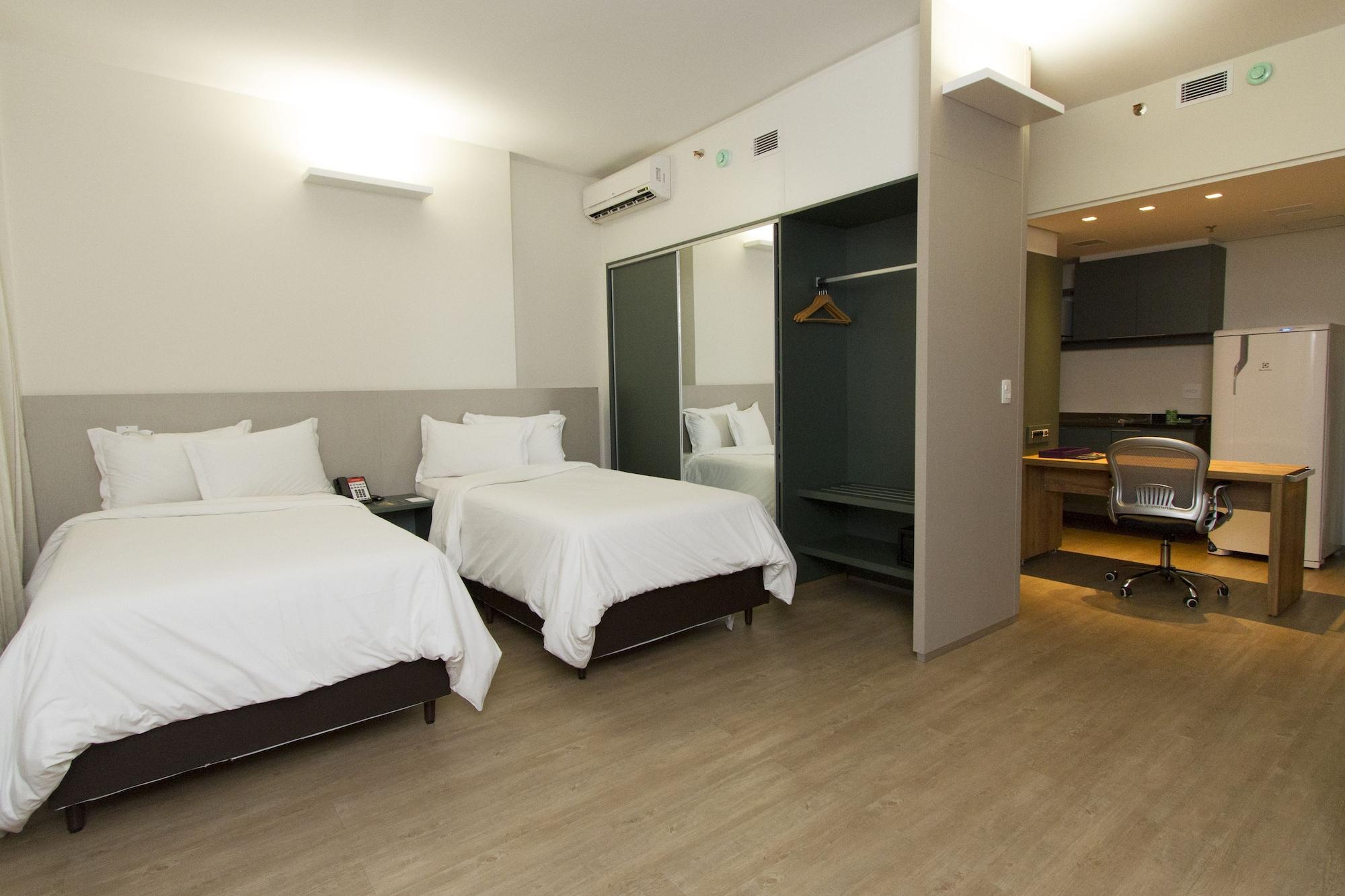 Esuites Virginia Luxemburgo Bh 벨루오리존치 외부 사진