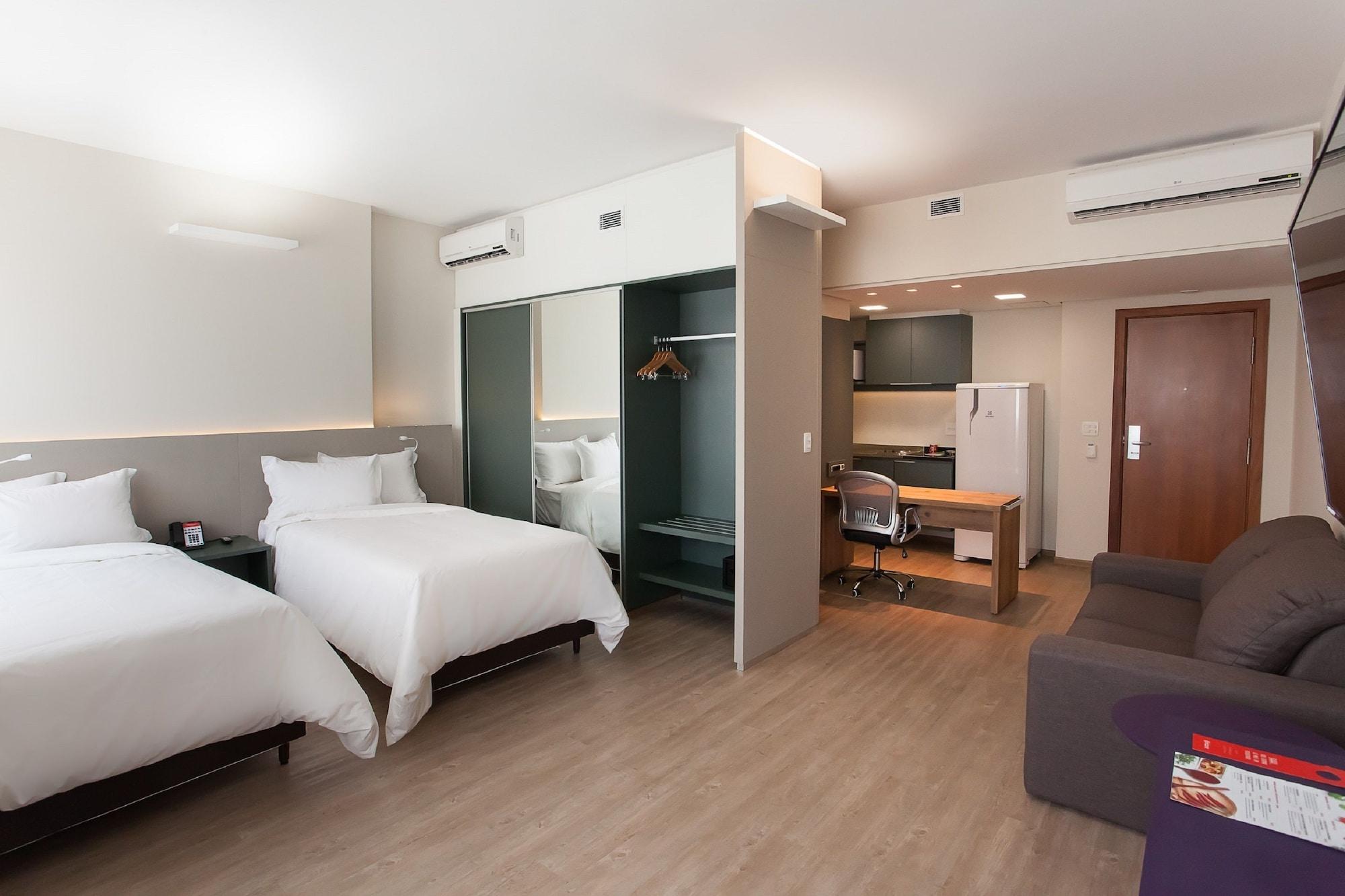 Esuites Virginia Luxemburgo Bh 벨루오리존치 외부 사진