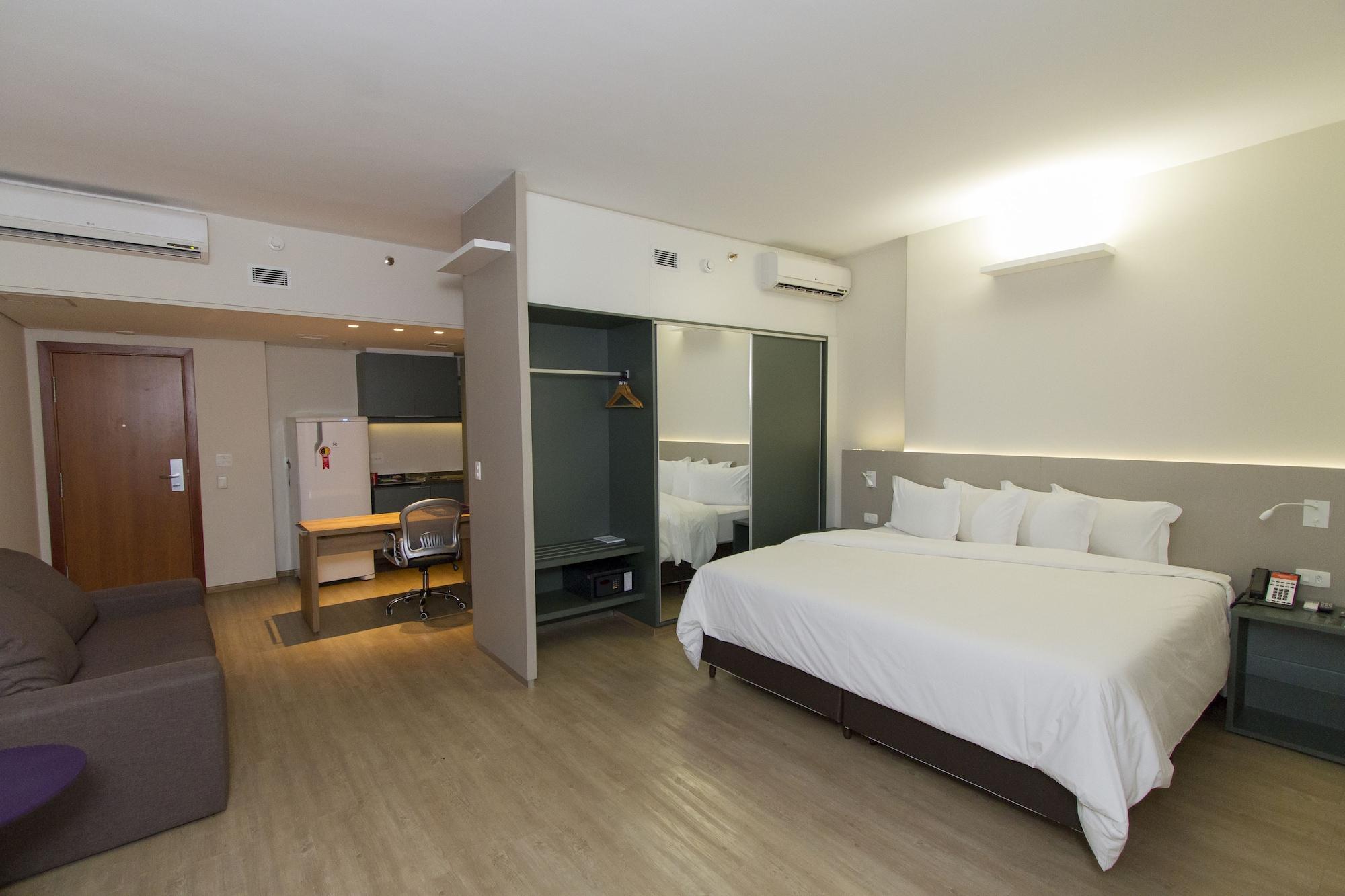 Esuites Virginia Luxemburgo Bh 벨루오리존치 외부 사진