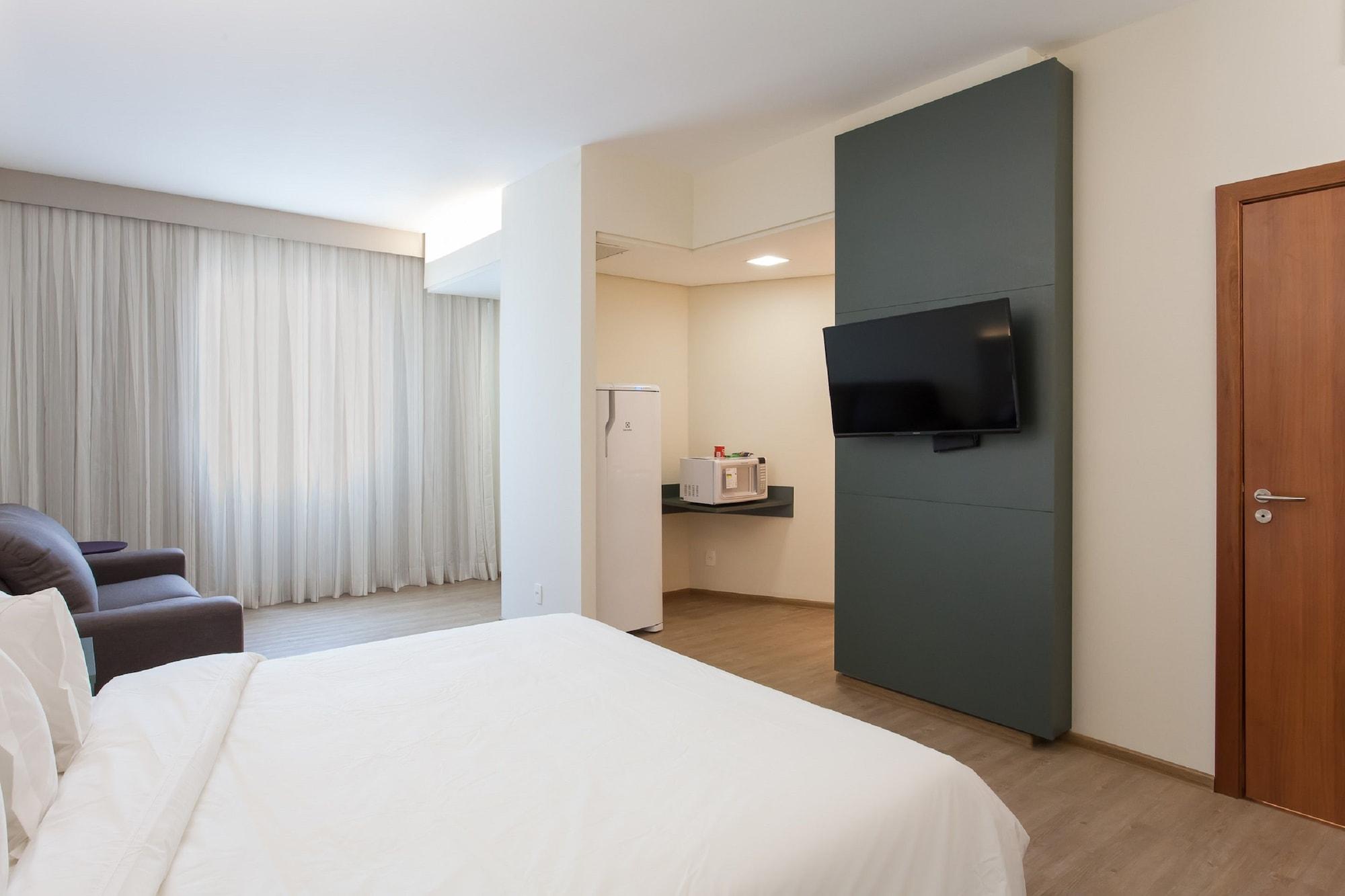 Esuites Virginia Luxemburgo Bh 벨루오리존치 외부 사진