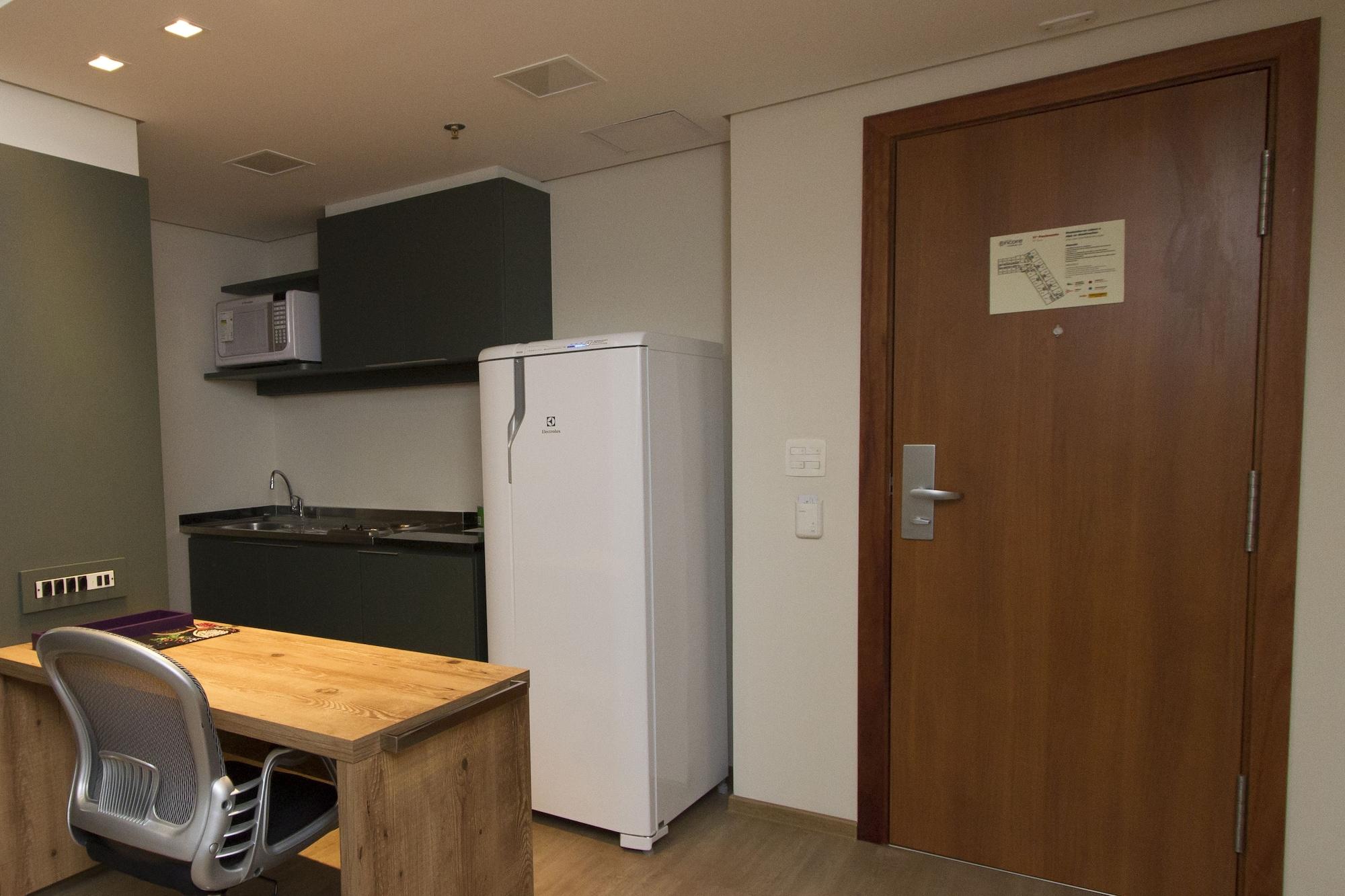 Esuites Virginia Luxemburgo Bh 벨루오리존치 외부 사진