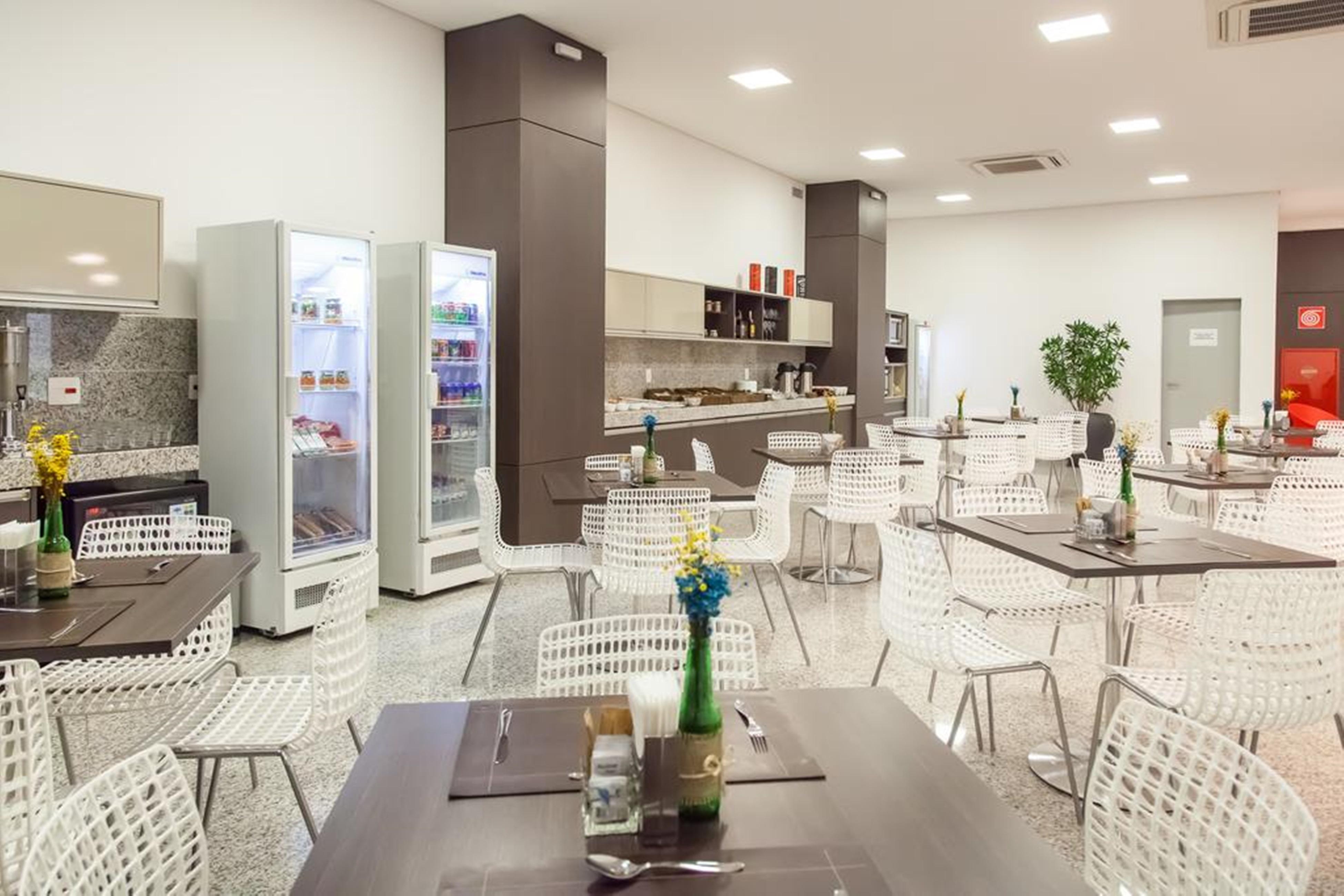Esuites Virginia Luxemburgo Bh 벨루오리존치 외부 사진