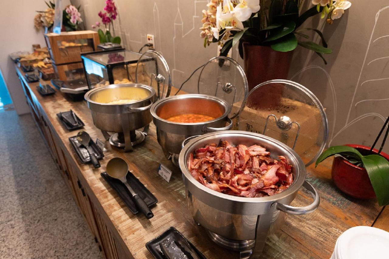 Esuites Virginia Luxemburgo Bh 벨루오리존치 외부 사진