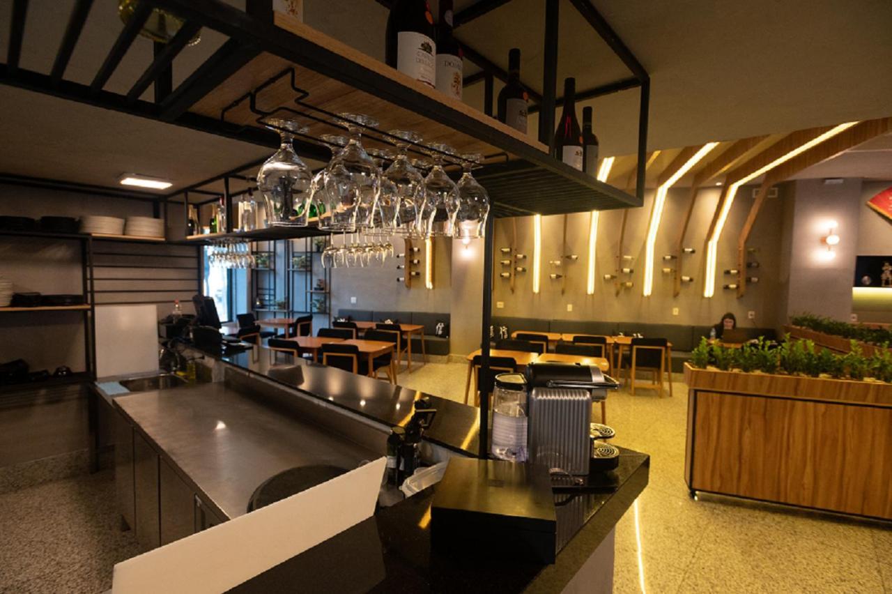 Esuites Virginia Luxemburgo Bh 벨루오리존치 외부 사진